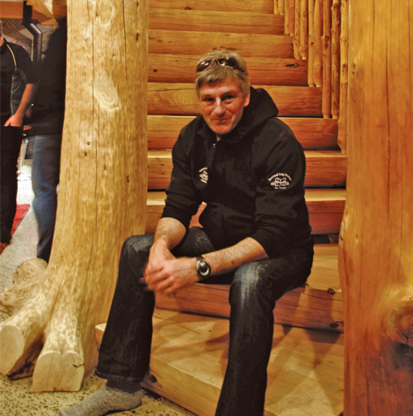 Grame Mould - Owner Natural Log Homes